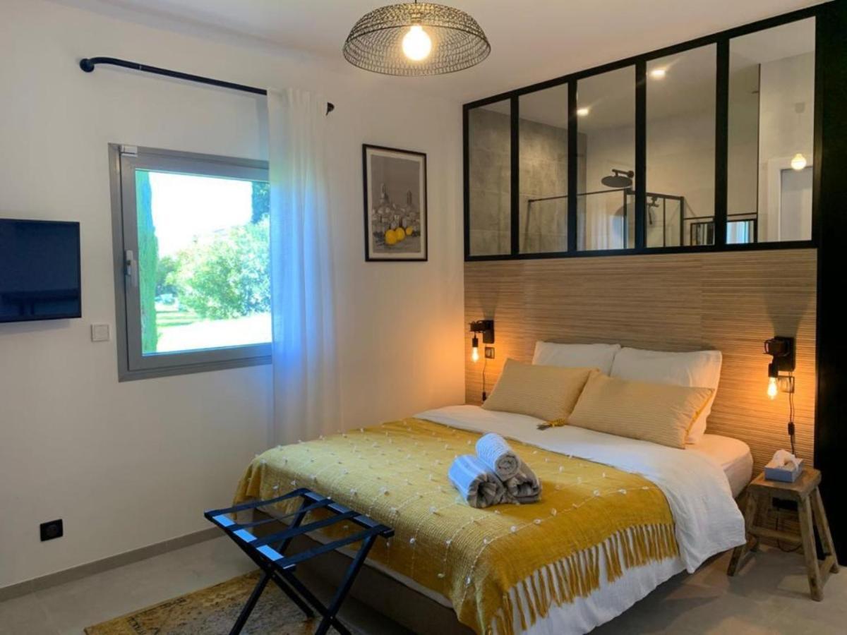 La Parenthese Saint Donat Hotel Aix-en-Provence Bagian luar foto