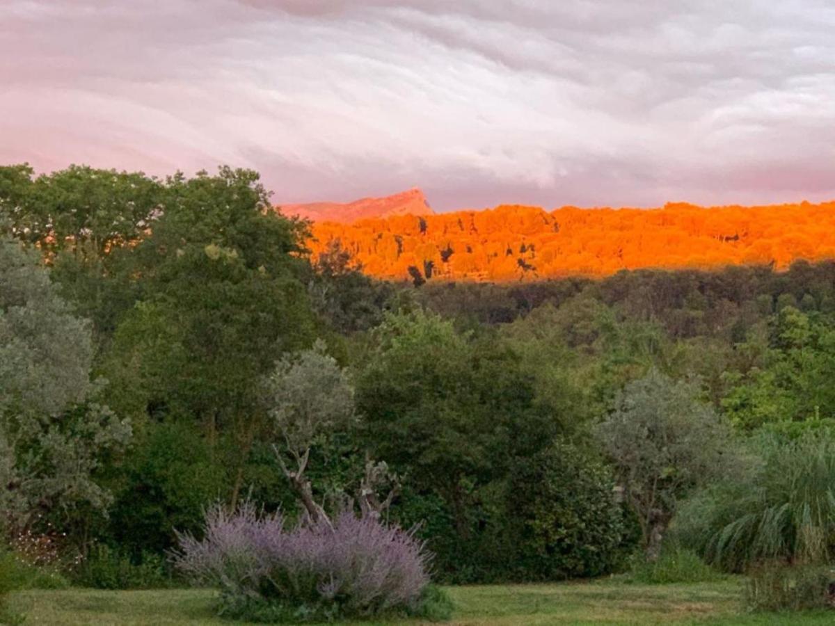 La Parenthese Saint Donat Hotel Aix-en-Provence Bagian luar foto