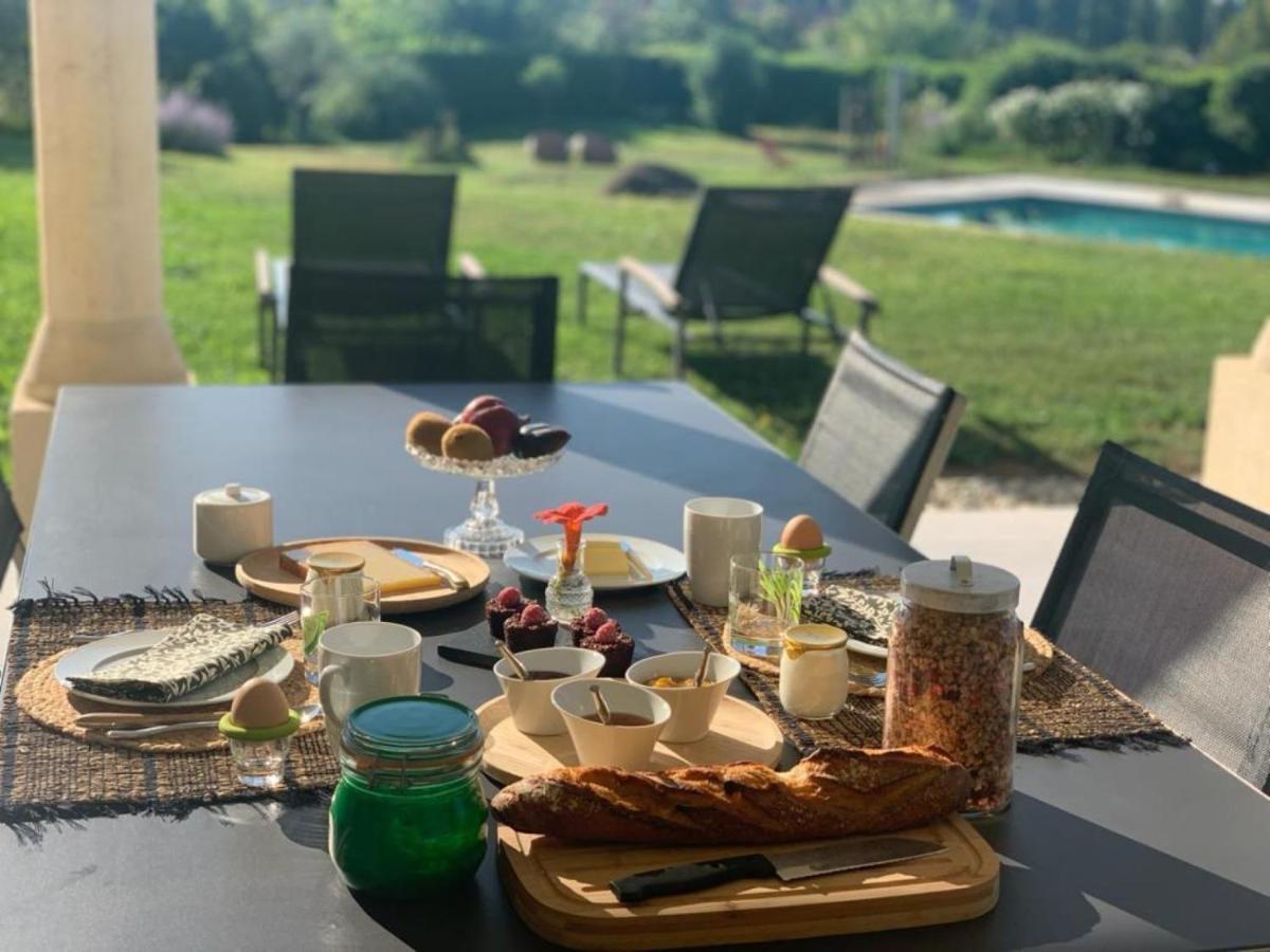 La Parenthese Saint Donat Hotel Aix-en-Provence Bagian luar foto