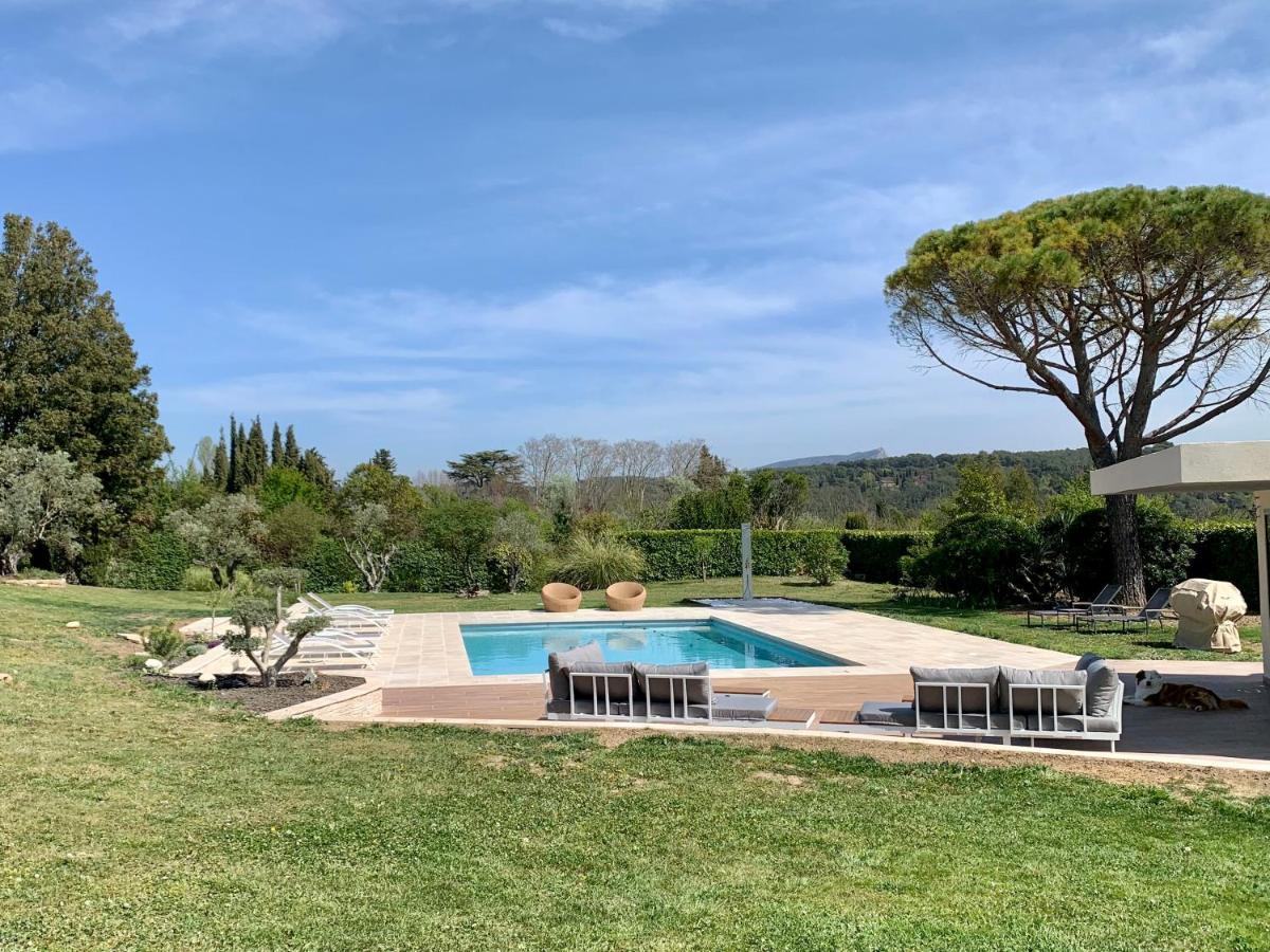 La Parenthese Saint Donat Hotel Aix-en-Provence Bagian luar foto