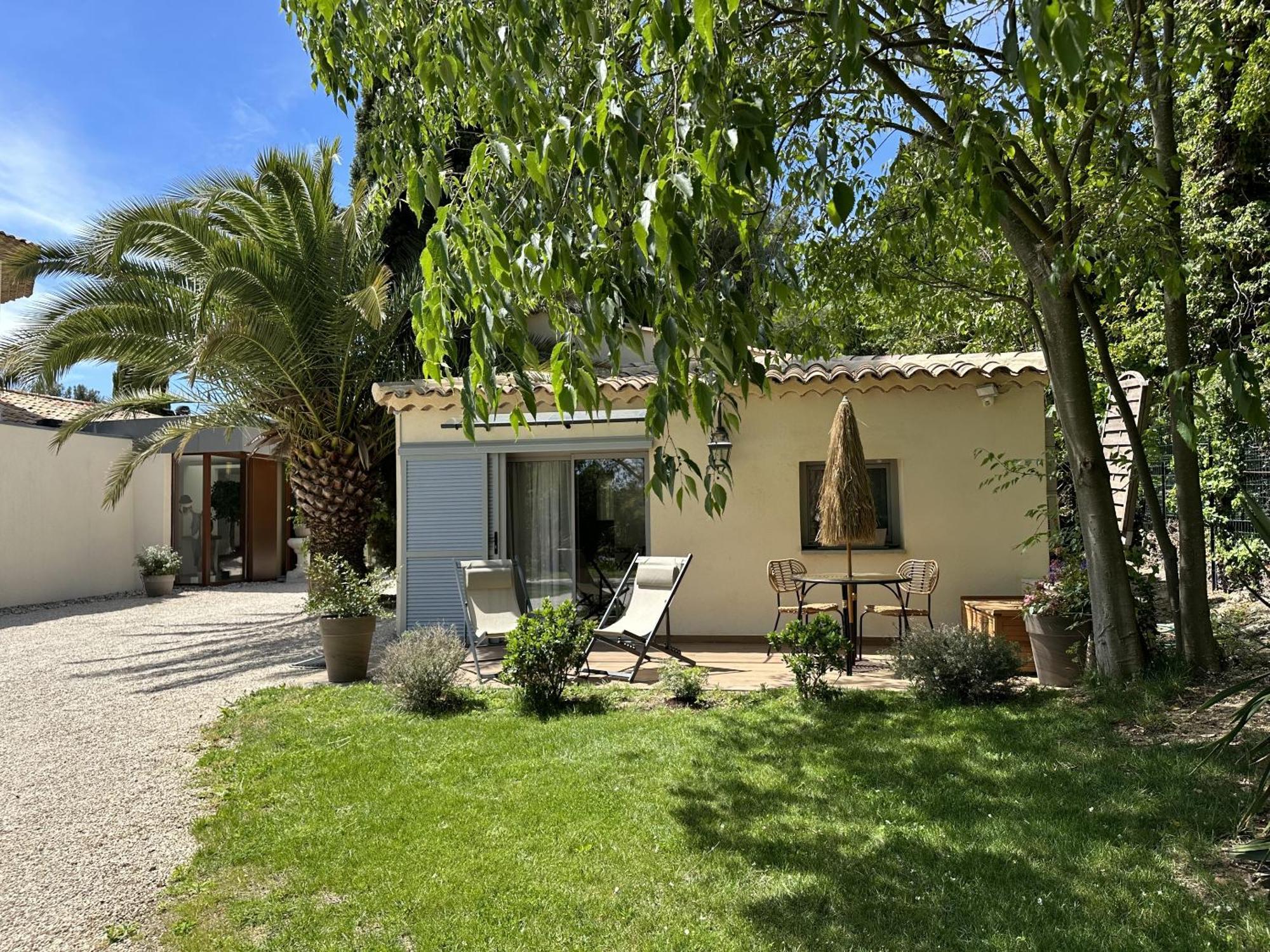 La Parenthese Saint Donat Hotel Aix-en-Provence Bagian luar foto