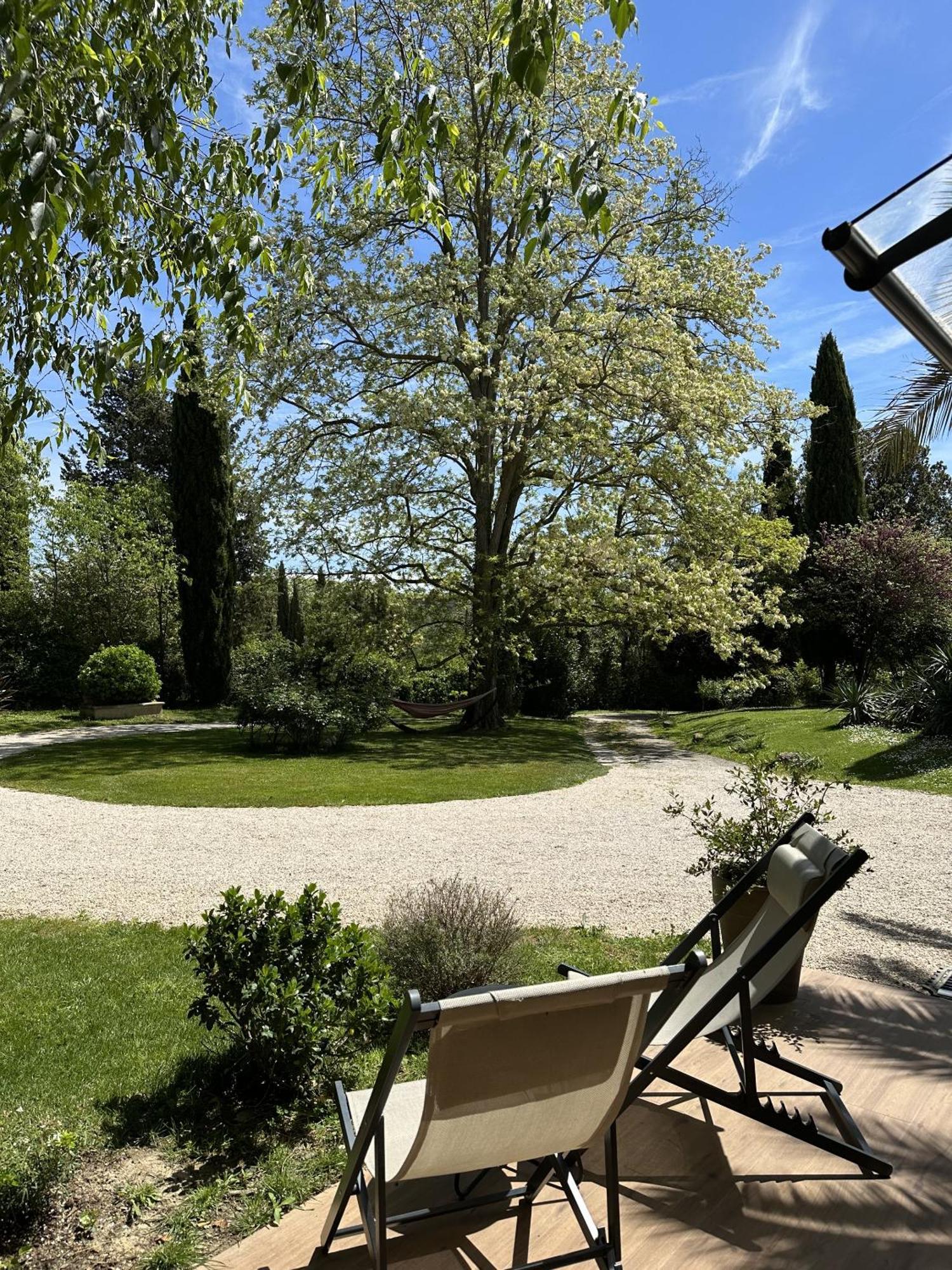 La Parenthese Saint Donat Hotel Aix-en-Provence Bagian luar foto
